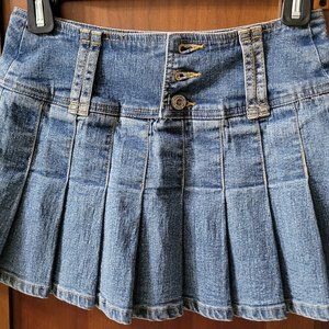 Size 0  Denim micro pleated mini skirt